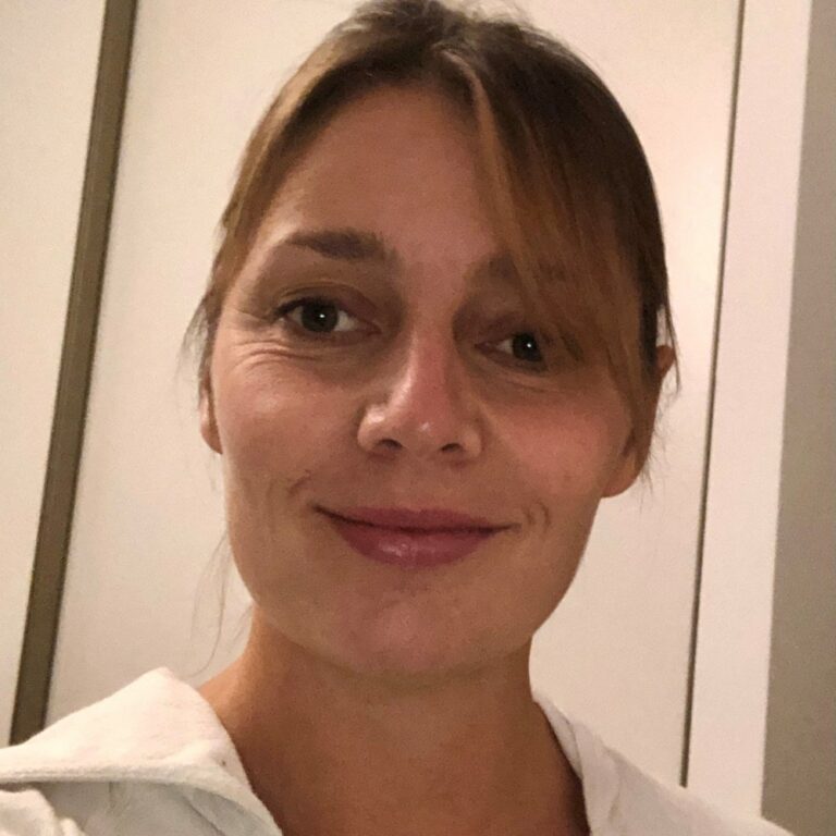 Dr. Nathalie Journiac